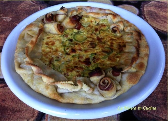 Savoury pie with Zucchini and Bacon