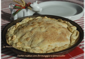 Savoury pie with Cheese and Ham